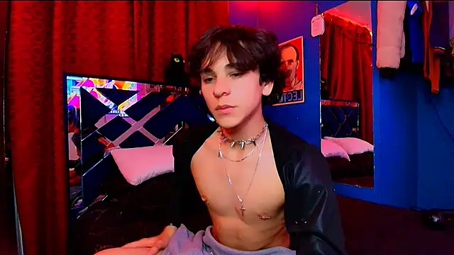 Luke_Howland live sex cam