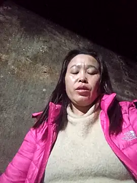 dakota-kis's cam snapshot