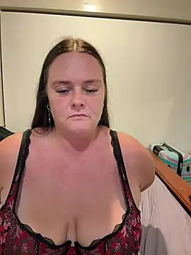 carinabro10's cam snapshot