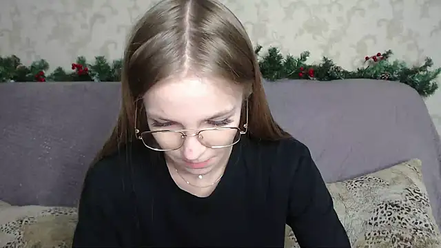 HitGyrl's cam snapshot