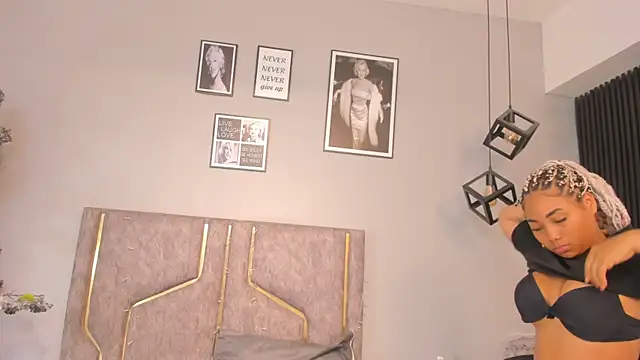 Katejordan's cam snapshot