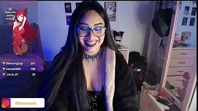 exodiakinky2 live sex cam