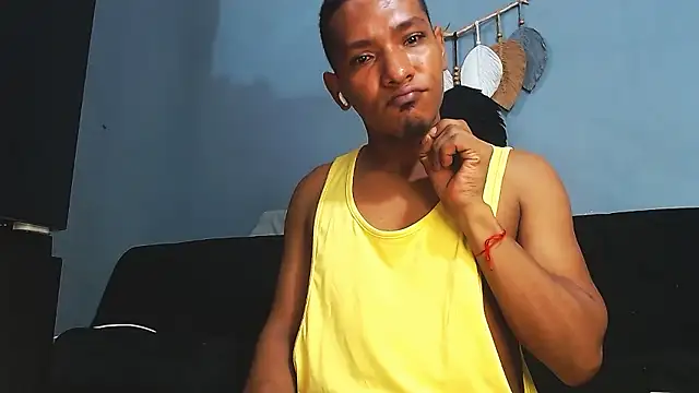 Grandeygruesa1 live sex cam