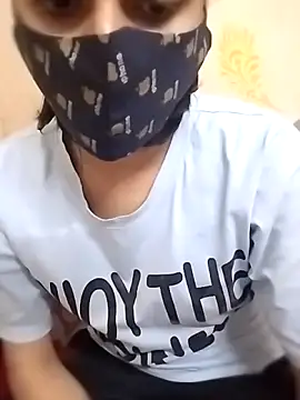 rukhsar_'s cam snapshot