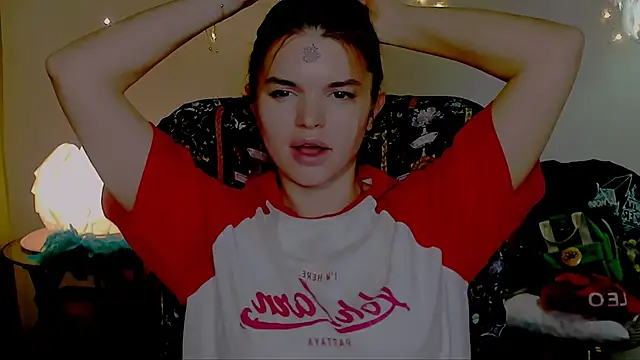 SaraGolben's cam snapshot