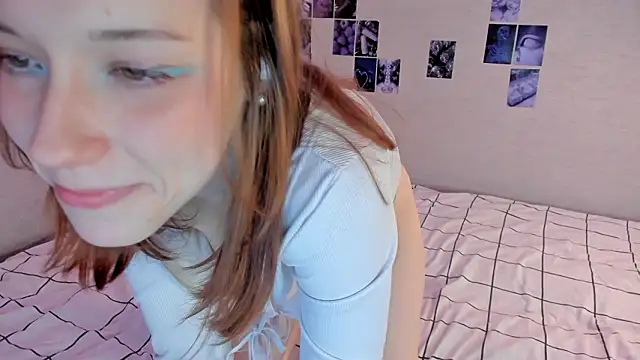 YunaPeace live sex cam