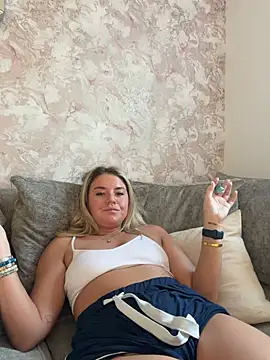 Golidelovee live sex cam