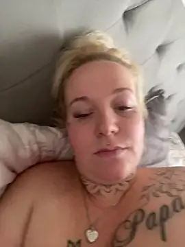 BellaBunny0's cam snapshot