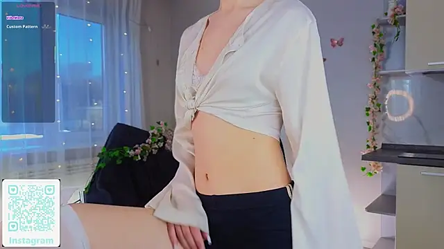 Succubelle's cam snapshot