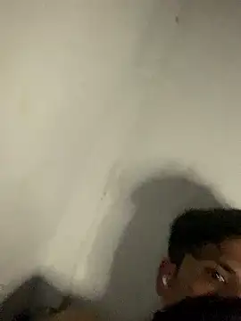 HARLEYSLUT20's cam snapshot