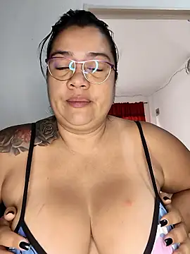 NARNYALABELLA live sex cam