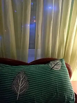 Esenia505's cam snapshot