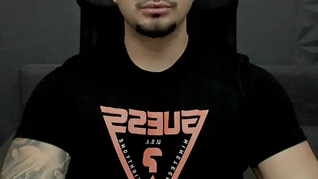 TonyWilcox live sex cam