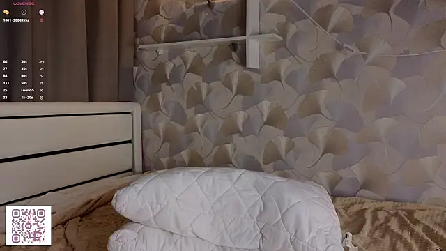 NeliaVandresar live sex cam