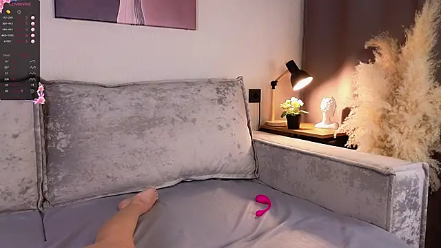 BattyDrake's cam snapshot