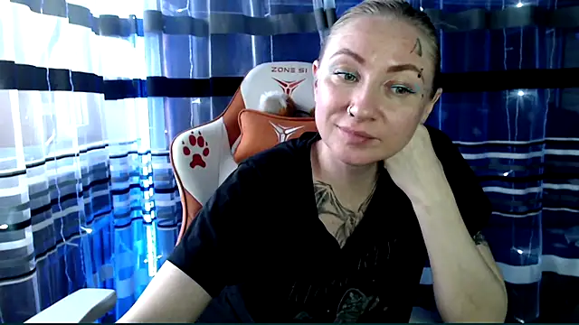 cold_lollipop live sex cam