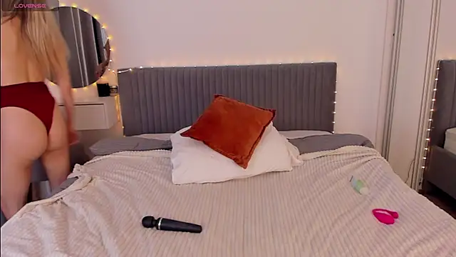 CassieRayss live sex cam