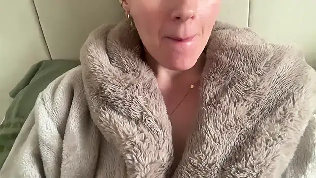 redheadrosie69 live sex cam