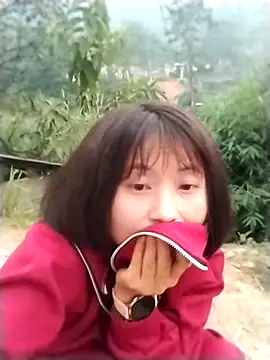 linda_bae00's cam snapshot