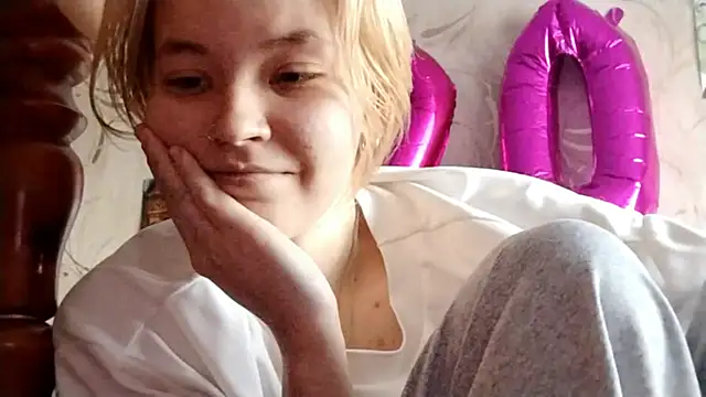 Kirawannavibe's cam snapshot