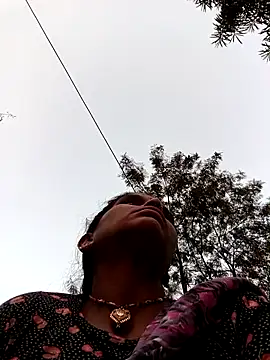 Manvi_hote's cam snapshot