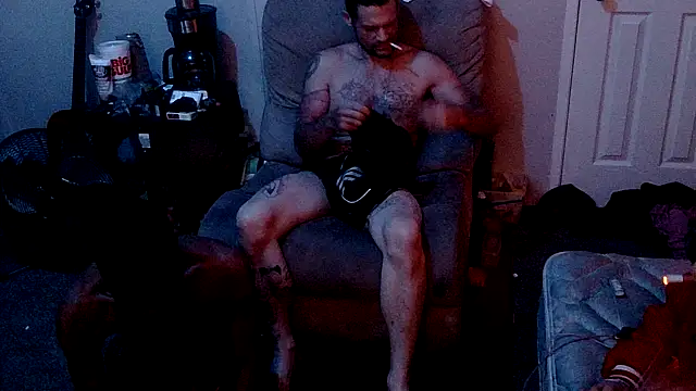 TheOneYouLove69's cam snapshot