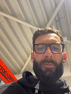 Michel_huge's cam snapshot