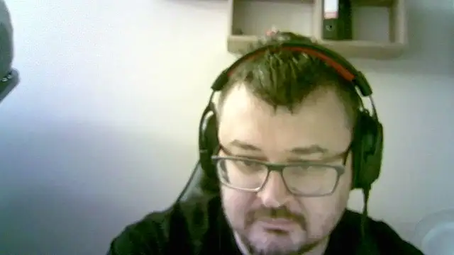 SirAbuser's cam snapshot