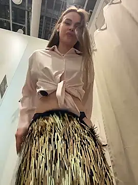 KristiRich live sex cam