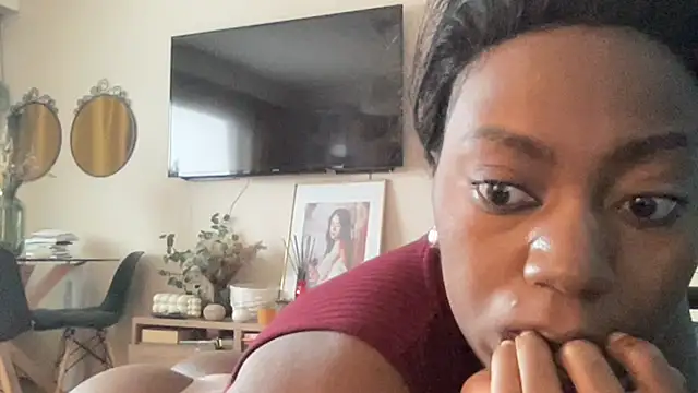 Veemoney's cam snapshot