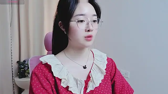 Miu-999 live sex cam