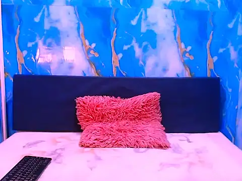 ebonypretty4u69's cam snapshot