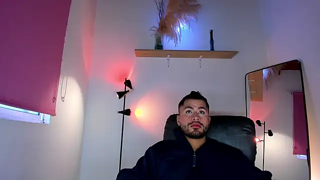 Juan_Castano live sex cam