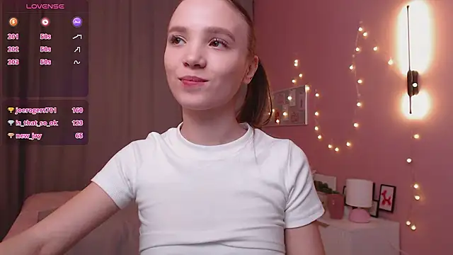 Adria_Arjona's cam snapshot