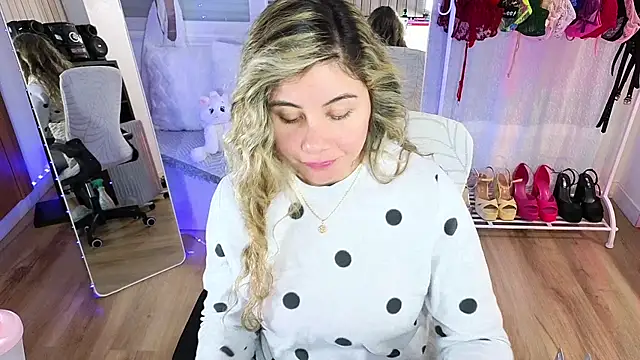 Tawny_cox live sex cam