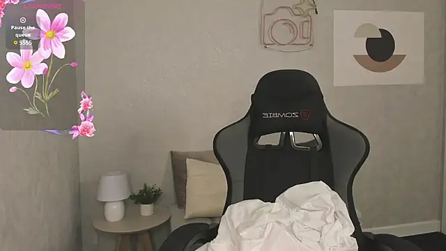 Jane_Mooree's cam snapshot