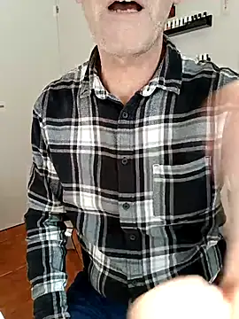 Room_for_you's cam snapshot