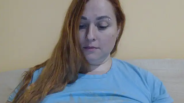 Foxy_Kate3333's cam snapshot