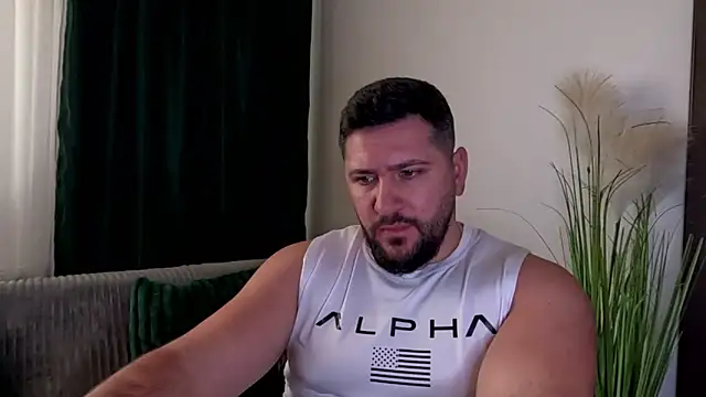 Gold_Alpha_Boy's cam snapshot