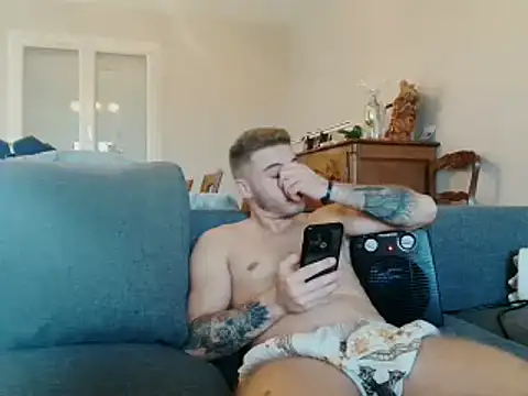 Elkafit28's cam snapshot