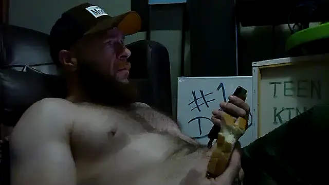 Numba1dad_'s cam snapshot