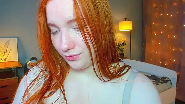 EthalCarlsqq's cam snapshot