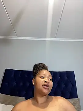 YummyEbonyTits's cam snapshot