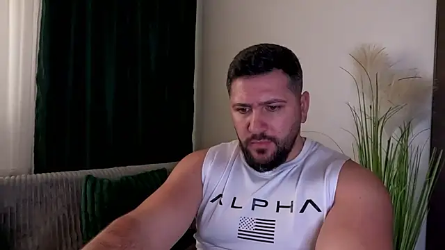 Gold_Alpha_Boy's cam snapshot