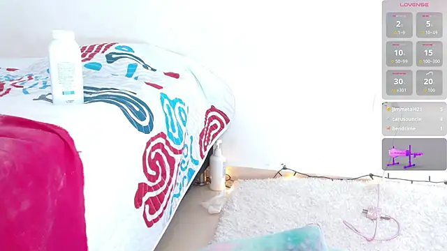 Emelyross_'s cam snapshot