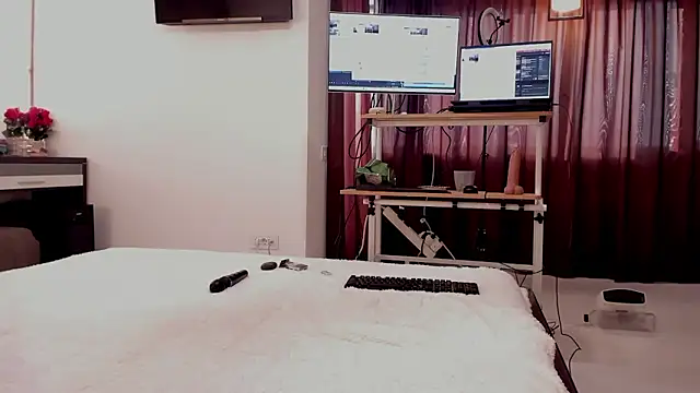 aryahunt1's cam snapshot