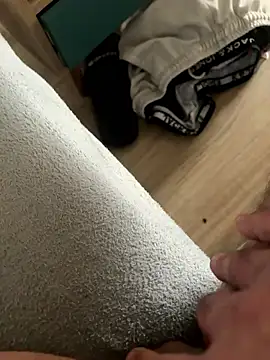 jeremy14270's cam snapshot