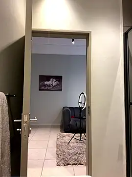 Poison_Belladonna live sex cam