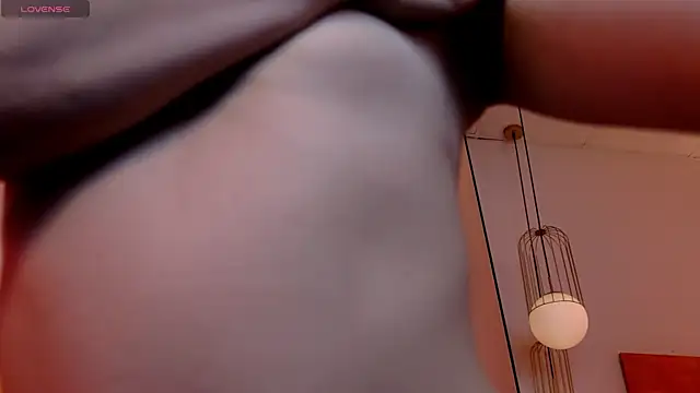 LorenDaze live sex cam