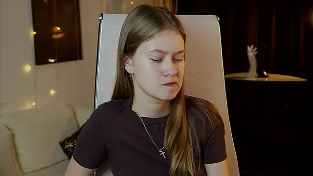 EveMundie live sex cam